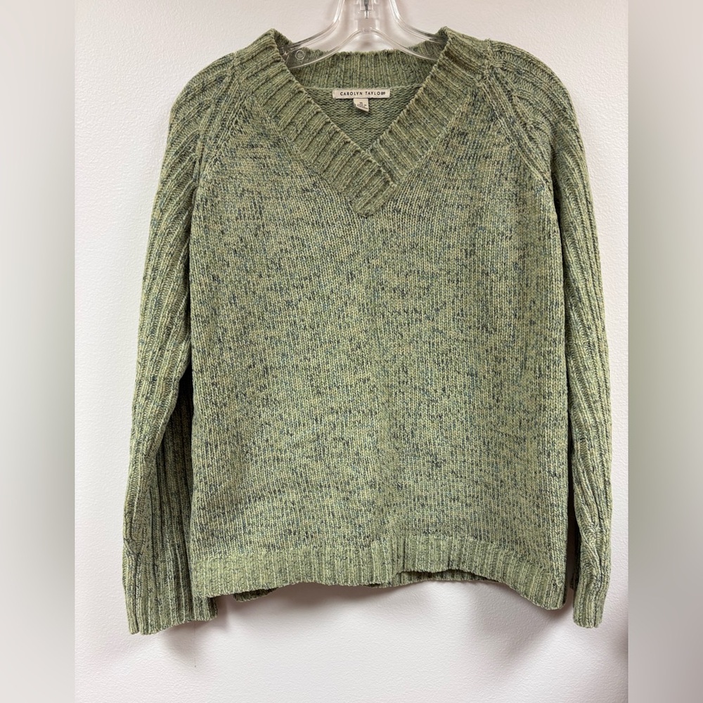 Carolyn Taylor Women's Sweater XL Green Knit V-Neck Pullover Long Sleeve